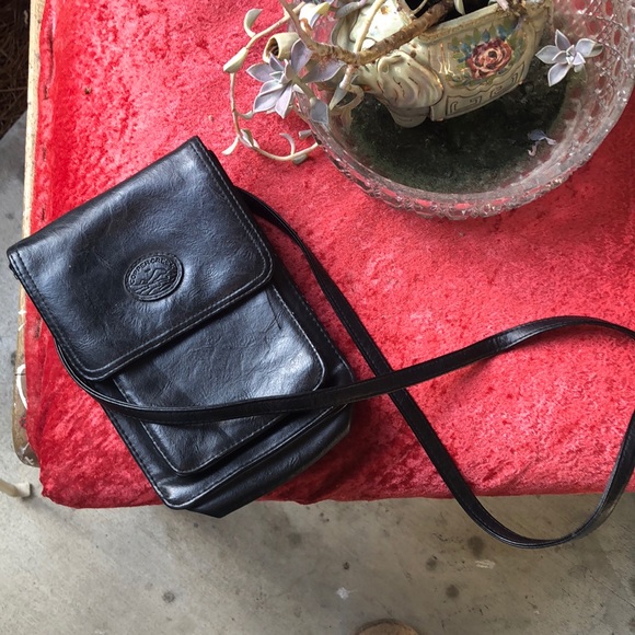 Copper Creek short strap wallet purse - Picture 1 of 10